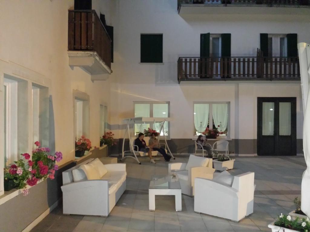 Hotel Pineta Falcade Exterior photo