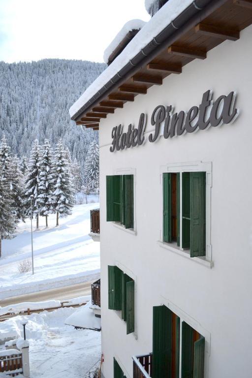 Hotel Pineta Falcade Exterior photo